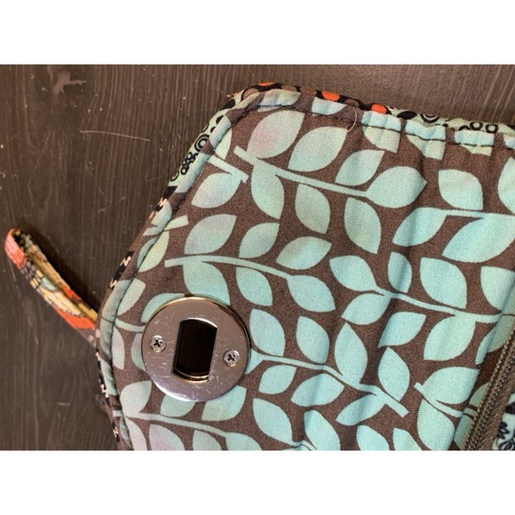 Vera Bradley Flower Shower Turnlock Wallet Wristlet Quilted Floral Pattern‎ - Picture 10 of 13